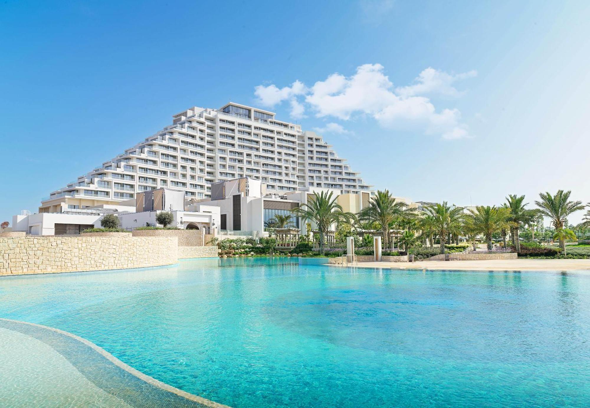 City Of Dreams Mediterranean - Integrated Resort, Casino & Entertainment Lemesos Exteriér fotografie Hilton Sharm El Sheikh Resort