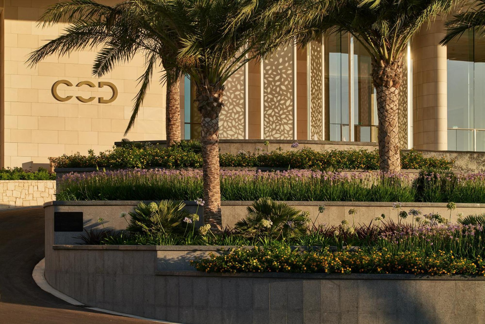 City Of Dreams Mediterranean - Integrated Resort, Casino & Entertainment Lemesos Exteriér fotografie The entrance of the hotel